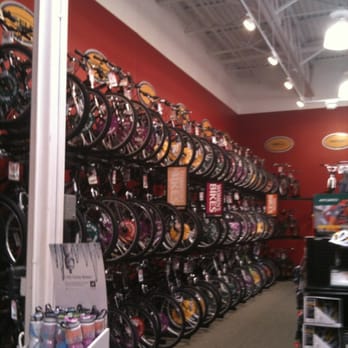 DICK'S Sporting Goods - Sports Wear Near Me - Summerville, South Carolina