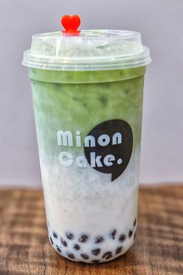 Minon Cake by null