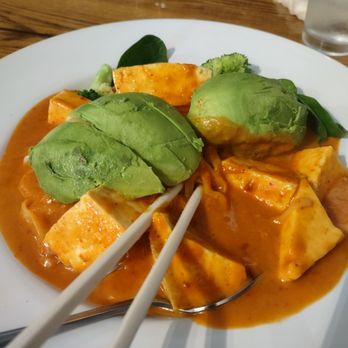 Mungmee Vegan Thai - Mungmee Vegan Thai: Avocado Noodle Curry - Thai Near Me - Beaverton, Oregon Mungmee Vegan Thai - Mungmee Vegan Thai: Avocado Noodle Curry - Thai Near Me - Beaverton, Oregon