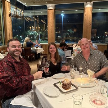 FishBones - Birthday Ice cream, triple layer caramel brownie, Banfi Super Tuscan - Sushi Bars Near Me - Lake Mary, Florida