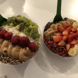 Açaí bowl Açaí bowl