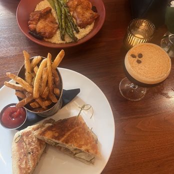 Sycamore - Cuban - Bars Near Me - Columbus, Ohio