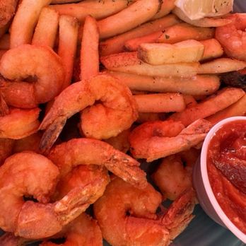 Sunset Grille & Raw Bar - Fried shrimp with French fries entree - Sushi Bars Near Me - Duck, North Carolina