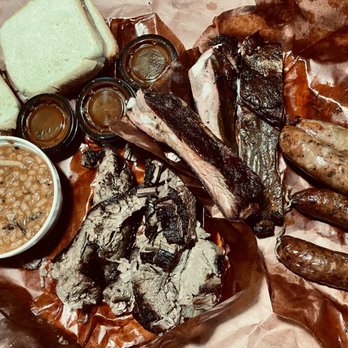 Lockhart Smokehouse - Brisket, Jalapeno Sausage, Kreuz Sausage, Pork Spare Ribs, Smoked Baked Beans - Barbeque Near Me - Plano, Texas