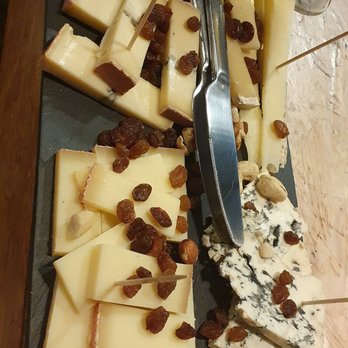 Oeno Tk - Wine Bars Near Me - Saint-Gilles, BRU