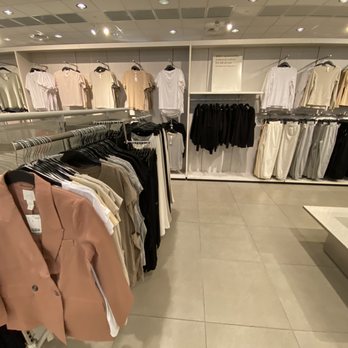 H&M - Women's Clothing Near Me - Lawrenceville, Georgia