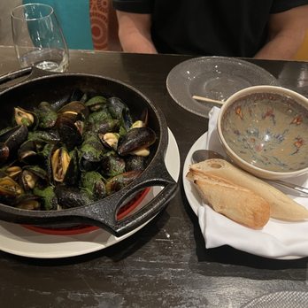 Jaleo - Mussels dish! - Spanish Near Me - Las Vegas, Nevada Jaleo - Mussels dish! - Spanish Near Me - Las Vegas, Nevada