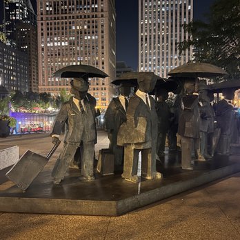 Chicago Riverwalk - Landmarks & Historical Buildings Near Me - Chicago, Illinois Chicago Riverwalk - Landmarks & Historical Buildings Near Me - Chicago, Illinois
