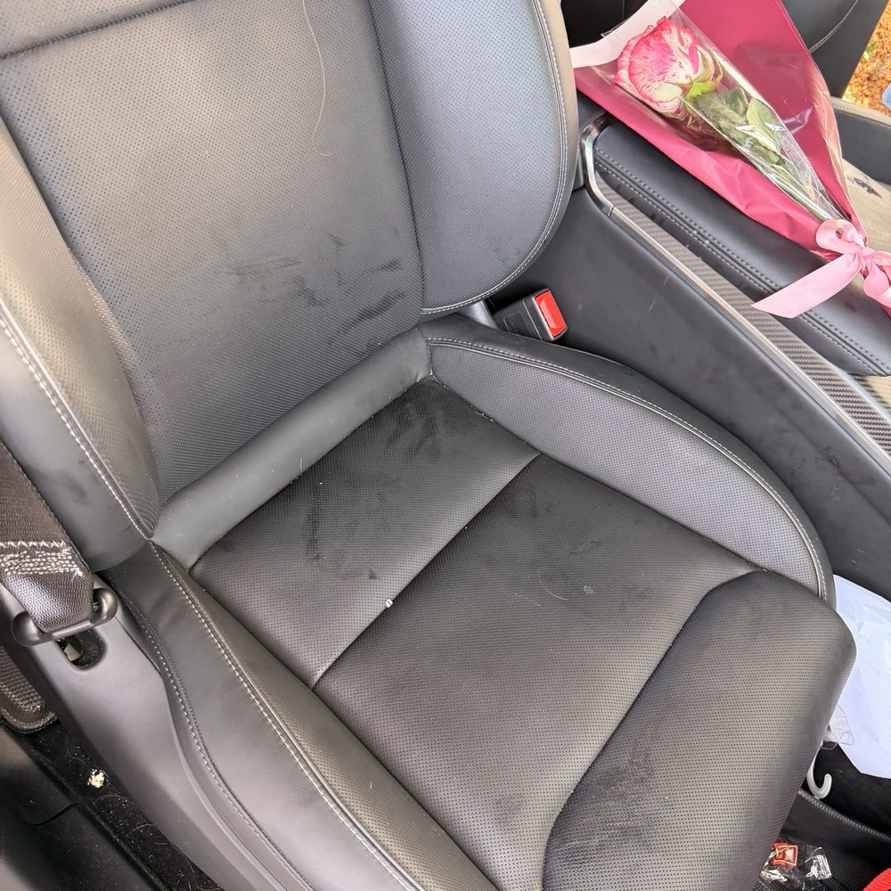 Fontainebleau Miami Beach - Both of my seats were covered in sweat and my car was ransacked because they misplace keycard - Hotels Near Me - Miami Beach, Florida Fontainebleau Miami Beach - Both of my seats were covered in sweat and my car was ransacked because they misplace keycard - Hotels Near Me - Miami Beach, Florida