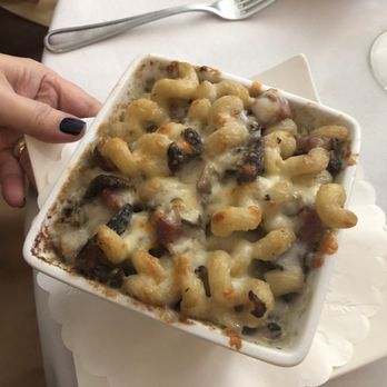 Meet Me Here - Desserts Near Me - Middlebury, Connecticut Meet Me Here - Desserts Near Me - Middlebury, Connecticut