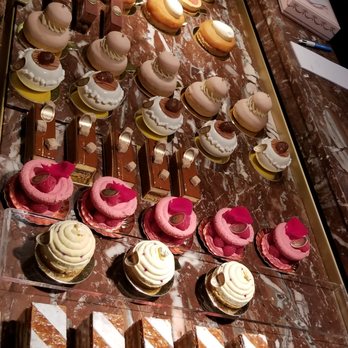 Ladurée - Macarons Near Me - Paris, 75 Ladurée - Macarons Near Me - Paris, 75