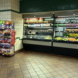 UWMC Plaza Cafe - Refrigerated items