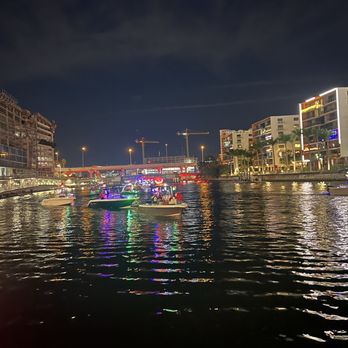The Tampa Riverwalk - Parks Near Me - Tampa, Florida The Tampa Riverwalk - Parks Near Me - Tampa, Florida