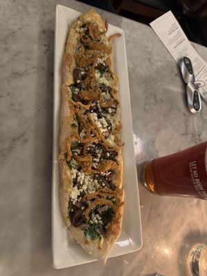 Spinnakers Gastro Brewpub & GuestHouses by null