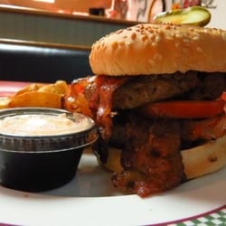 Main Street Pub