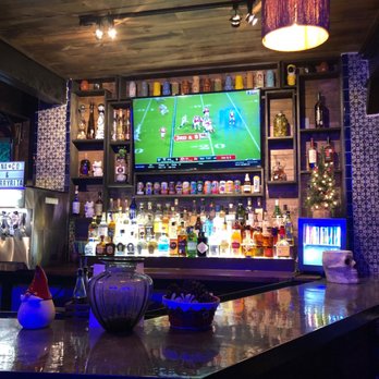 Tikila’s - Huge TVs - Cocktail Bars Near Me - Houston, Texas
