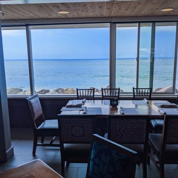 Duke's Malibu - The ocean view. Nice dining experience. - New American Near Me - Malibu, California Duke's Malibu - The ocean view. Nice dining experience. - New American Near Me - Malibu, California