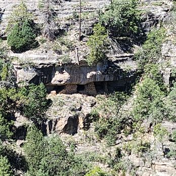 Walnut Canyon National Monument - Landmarks & Historical Buildings Near Me - Flagstaff, Arizona