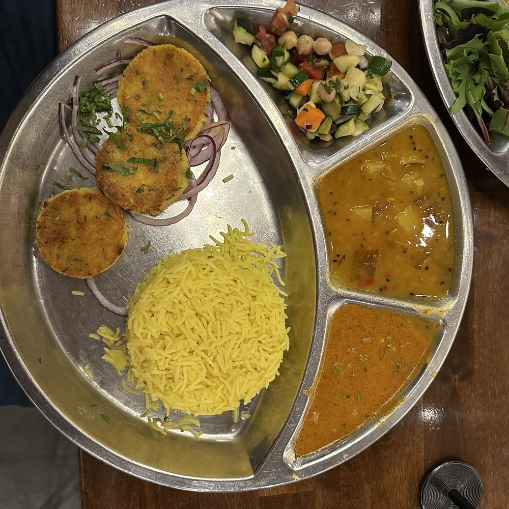 Zareen's - Aloo Tikki Thali - Indian Near Me - Redwood City, California Zareen's - Aloo Tikki Thali - Indian Near Me - Redwood City, California
