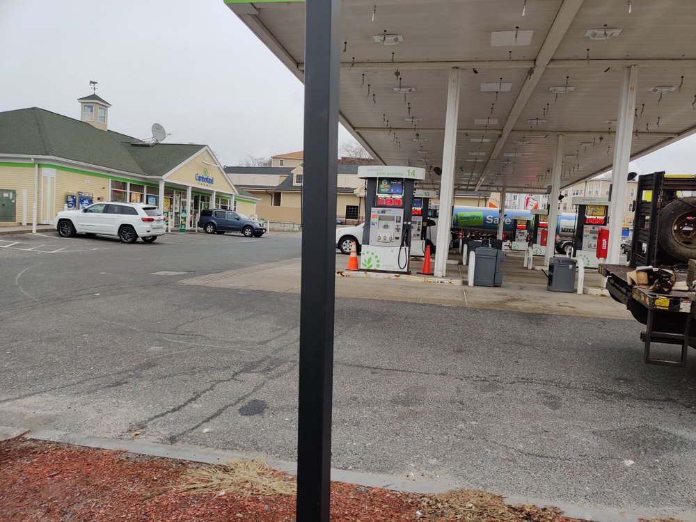 CUMBERLAND FARMS Updated August 2024 11 Reviews 263 Grafton St