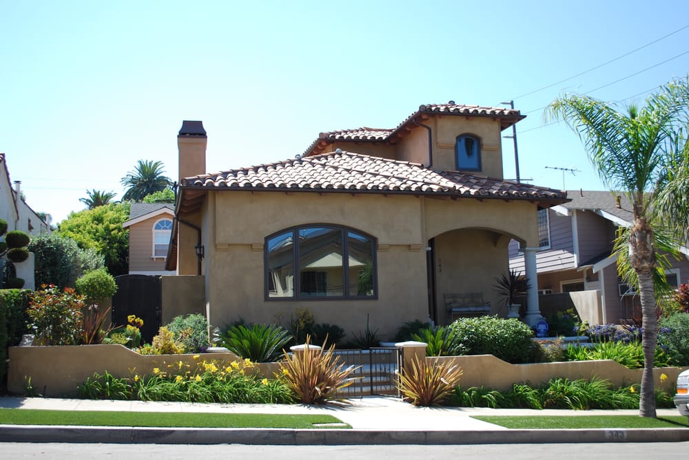 Slide of Integ Roof & Gutter