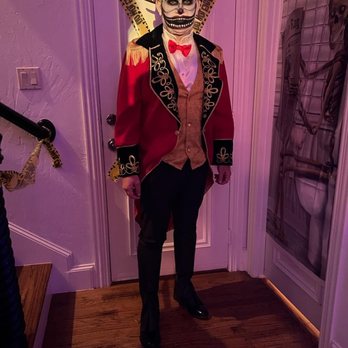 Zeina G Makeup - Halloween - Makeup Artists Near Me Zeina G Makeup - Halloween - Makeup Artists Near Me