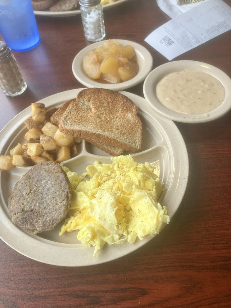 Food from Tudor's Biscuit World