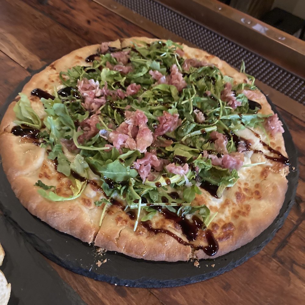 Taste Wine Room - The White Pizza, delicious! - Wine Bars Near Me - Augusta, Georgia