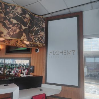 Alchemy Cocktail Lounge - Cocktail Bars Near Me - Houston, Texas