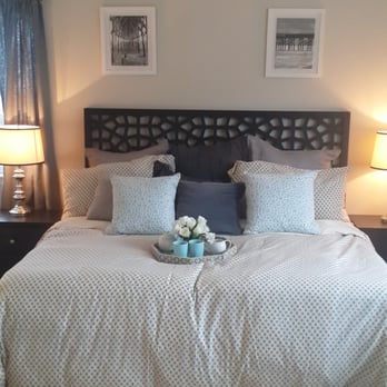 Dutchgate - Helping auntie choose her new home at Dutchgate. - Apartments Near Me - Valley Stream, New York Dutchgate - Helping auntie choose her new home at Dutchgate. - Apartments Near Me - Valley Stream, New York