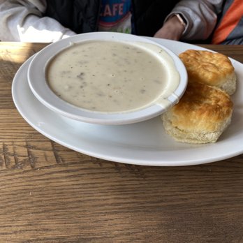 Frizzle Chicken Cafe - Biscuits and gravy - Breakfast & Brunch Near Me - Pigeon Forge, Tennessee