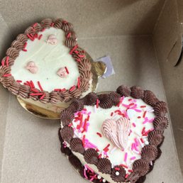 Valentine's Day cakes