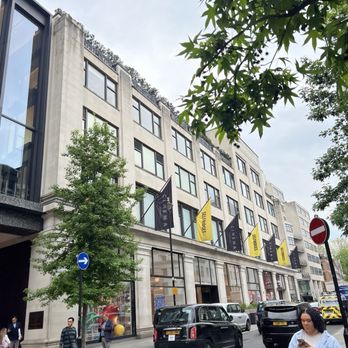 Selfridges - Department Stores Near Me - London, LND