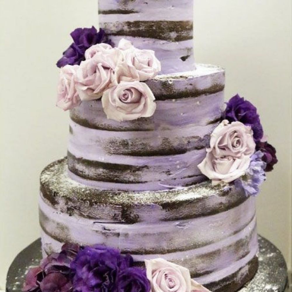 I asked for this style of cake and where the roses were to put fresh berries in a chocolate drizzle I asked for this style of cake and where the roses were to put fresh berries in a chocolate drizzle