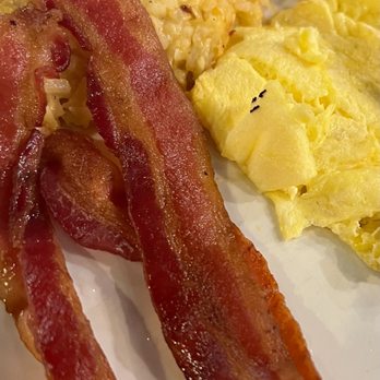Cracker Barrel Old Country Store - Black things in the eggs - American Near Me - Naperville, Illinois