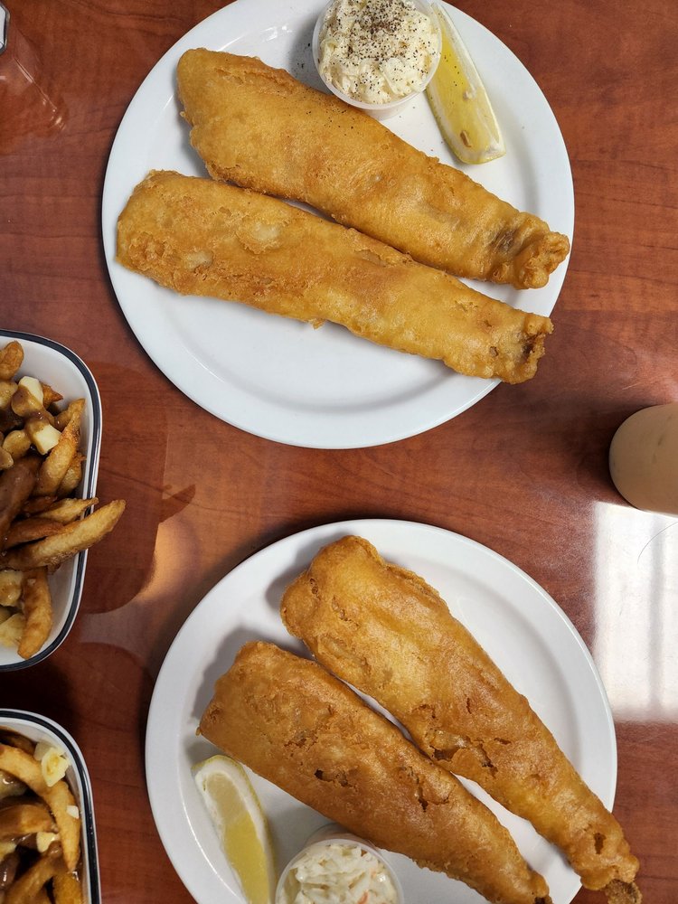 FISH HUT Updated October 2024 37 Photos & 18 Reviews 450