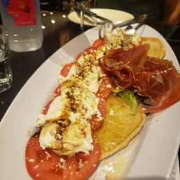 Burrata starter - enormous portions