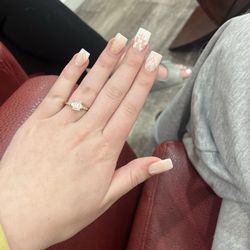 Twins Nail & Spa