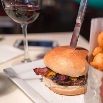 Engine No 9 - Bacon cheeseburger - Burgers Near Me - Saint Petersburg, Florida