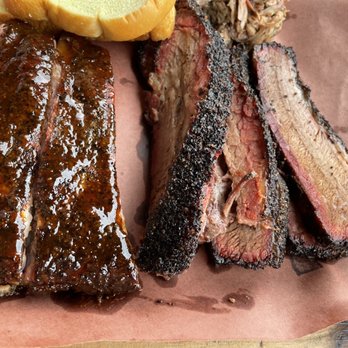 la Barbecue - Barbeque Near Me - Austin, Texas