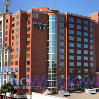 ProWindowz - Our recurring customers are always looking forward to our service. - Window Washing Near Me - Gardena, California ProWindowz - Our recurring customers are always looking forward to our service. - Window Washing Near Me - Gardena, California