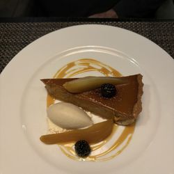 Dakota - Carmel tart with vanilla gelato & pears