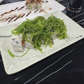 Sean’s kitchen - Poke roll - Sushi Bars Near Me - Kailua-Kona, Hawaii Sean’s kitchen - Poke roll - Sushi Bars Near Me - Kailua-Kona, Hawaii