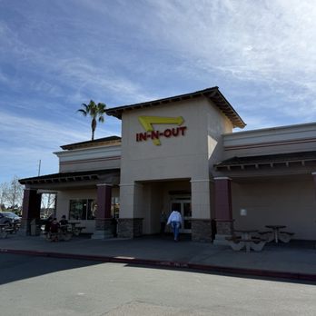 In-N-Out Burger - Burgers Near Me - Lodi, California In-N-Out Burger - Burgers Near Me - Lodi, California