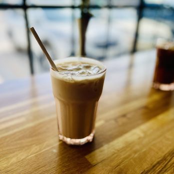 Bright Coffee - Vanilla Latte - Iced - Coffee & Tea Near Me - San Antonio, Texas