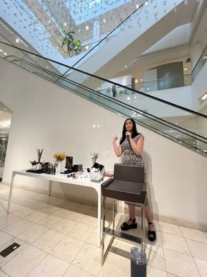 Neiman Marcus by null