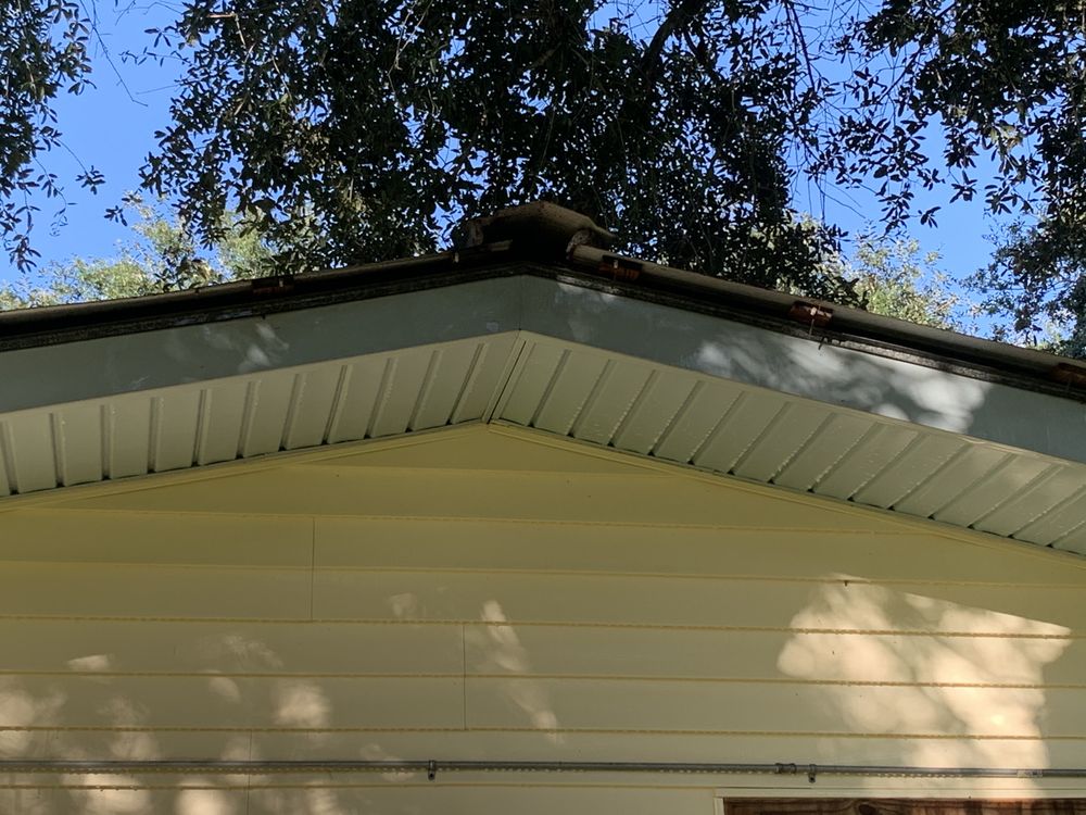 Slide of Recon Services