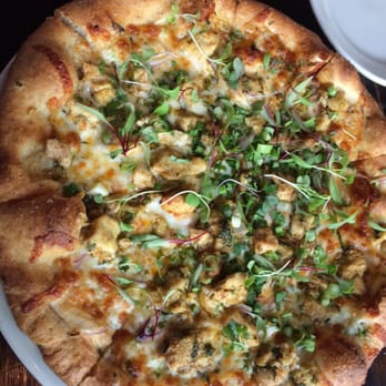 Ruggles Black - Tandoori chicken pita. It's good - New American Near Me - Houston, Texas