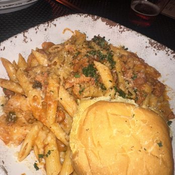 Mambo’s - Cajun Jambalaya Pasta - Cajun/Creole Near Me - New Orleans, Louisiana Mambo’s - Cajun Jambalaya Pasta - Cajun/Creole Near Me - New Orleans, Louisiana