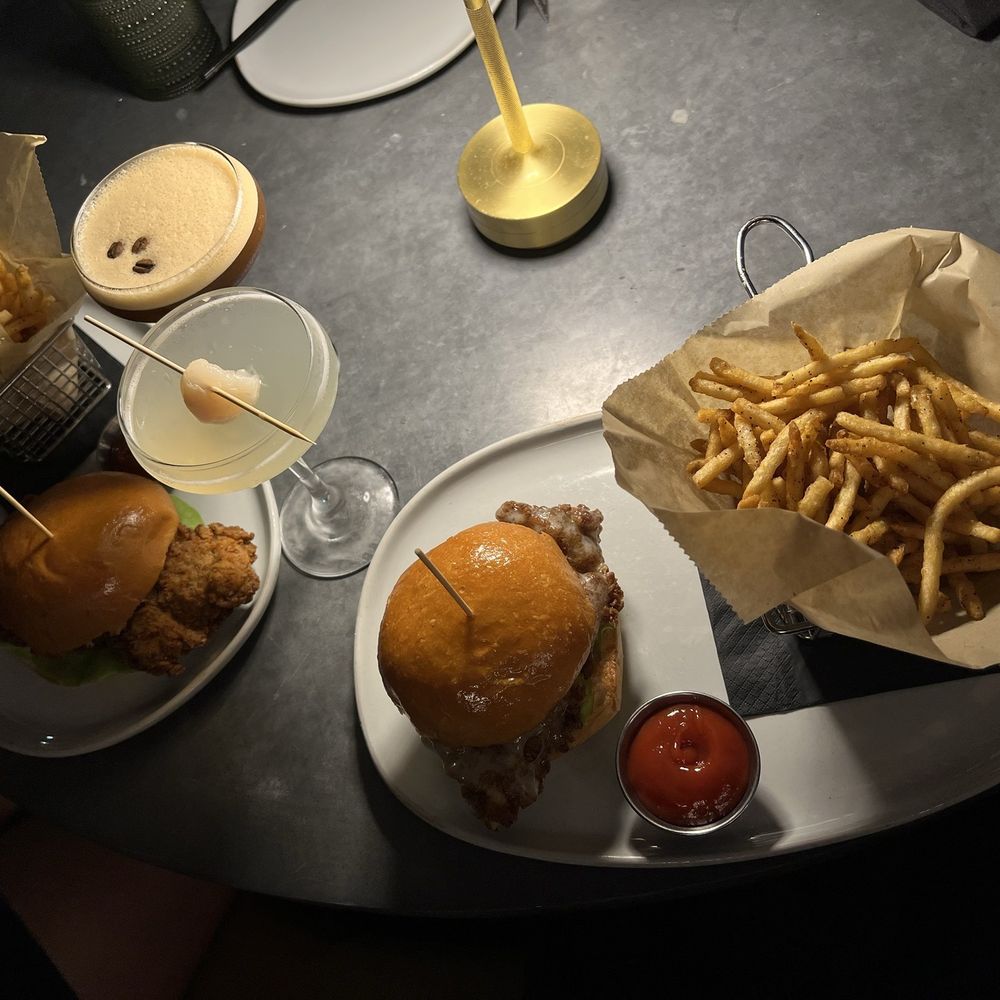 Le Chick - Fried Chicken Bun Burger - Cocktail Bars Near Me - Miami, Florida Le Chick - Fried Chicken Bun Burger - Cocktail Bars Near Me - Miami, Florida